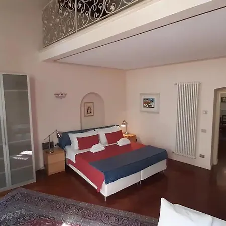 Apartament Manuela's *